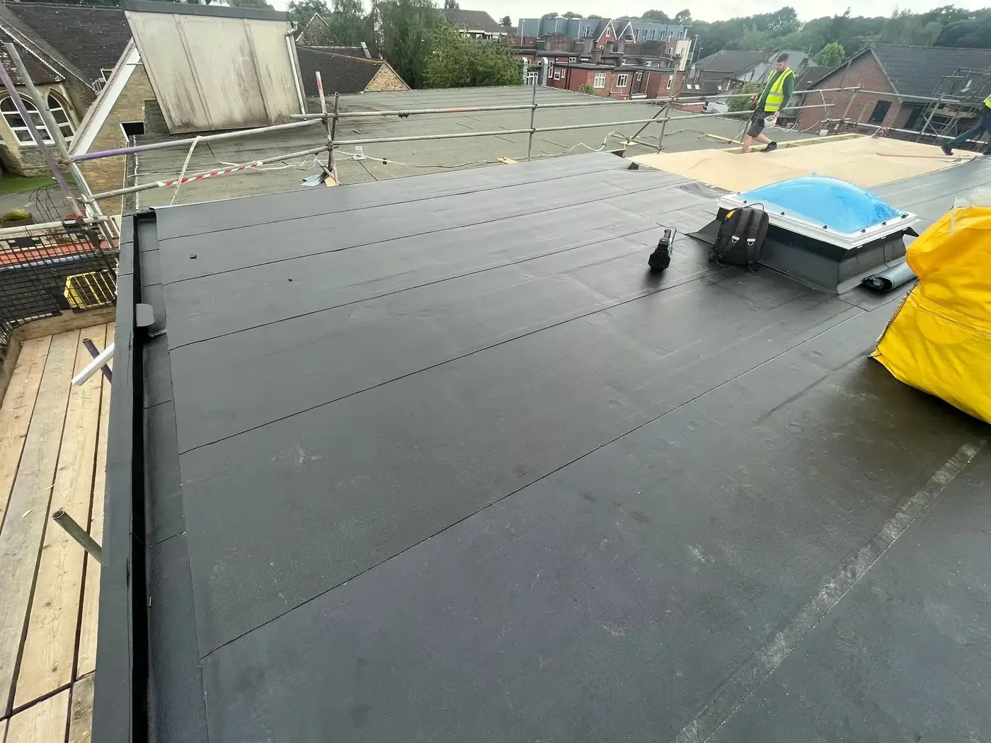 Broadstone First School: completed roof
