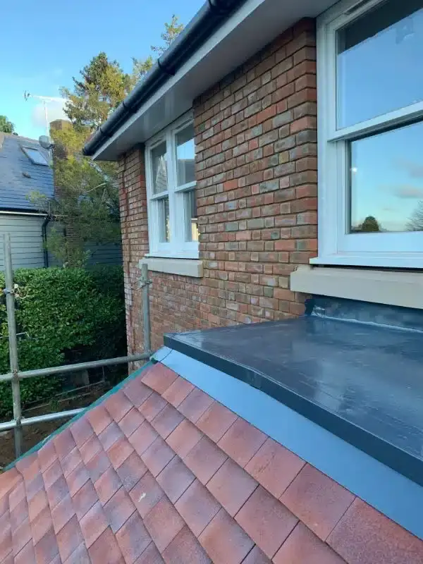 Cobham, photo 6
