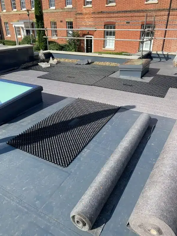 Green Roof, Winchester: roof works