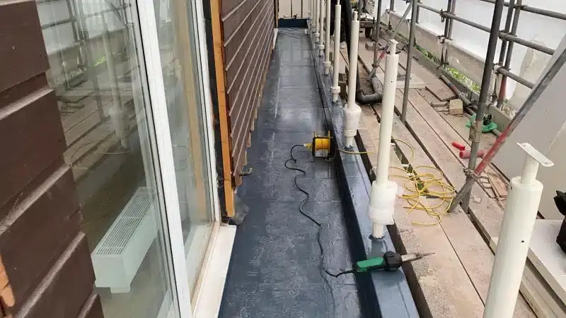 Westbourne, Bournemouth: completed roof